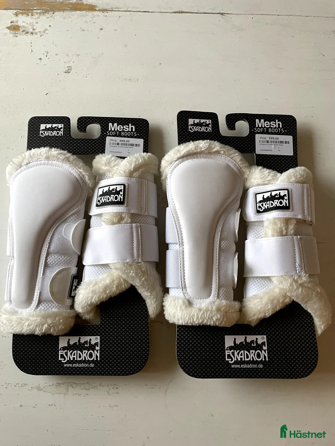 Benskydd hästutrustning till salu: Eskadron damasker i Västra Frölunda - Annons 1