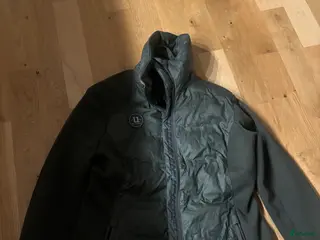 Jackor & Kavajer ryttarutrustning till salu: Grön uhip jacka - Annons 17