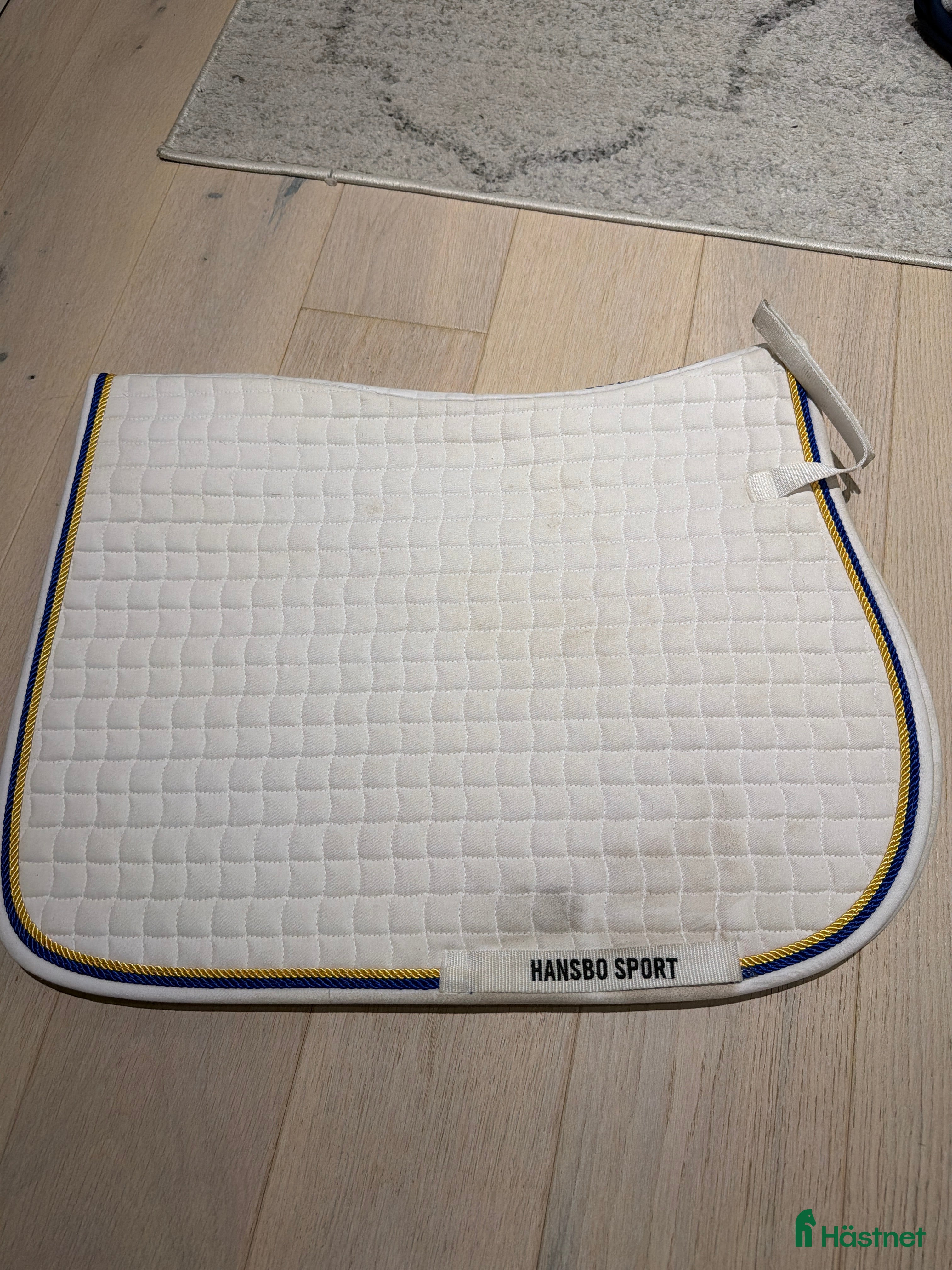 Schabrak & Vojlockar hästutrustning Vitt tävlingsschabrak - Annons 3