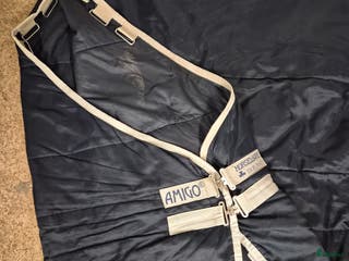 Täcken hästutrustning till salu: Amigo Insulator 200g i Växjö - Annons 1