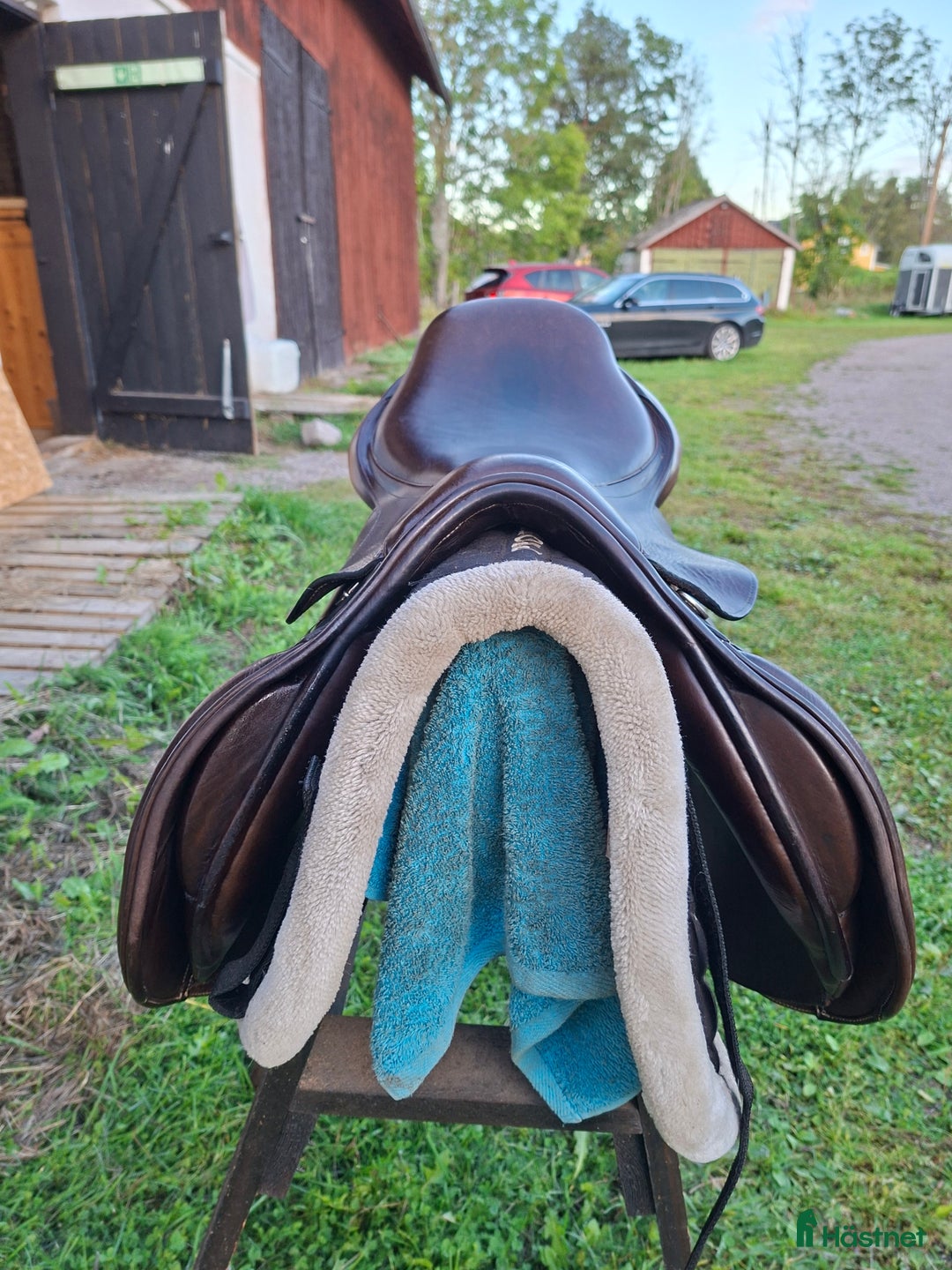 Sadlar hästutrustning till salu: M. Toulouse Platinum Close Contact i Skärplinge - Annons 3