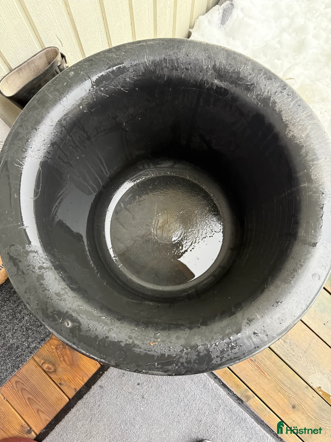 Stallinredning, stängsel & gård övrig utrustning till salu: Värmebalja komplett med kabel i Surahammar - Annons 3