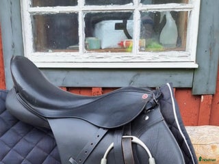 Sadlar hästutrustning till salu: Allround sadel i Upplands Väsby - Annons 12
