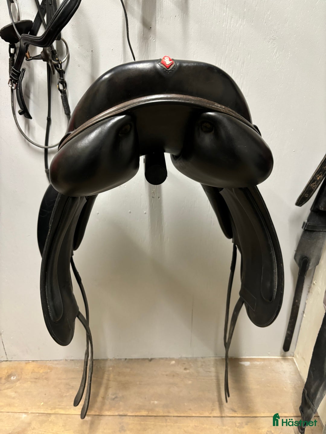 Sadlar hästutrustning till salu: Equipe ice eva i Sturefors - Annons 2
