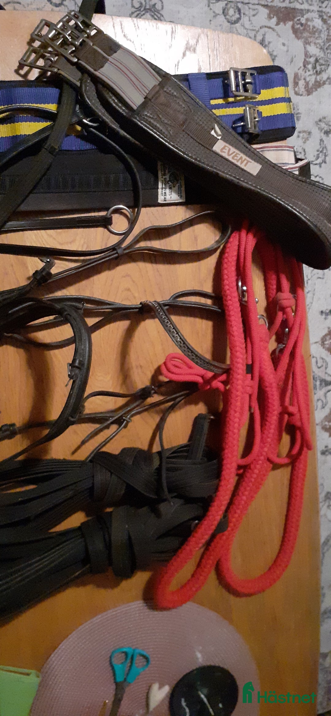 Övrig utrustning övrig utrustning till salu: Event anatomisk sadelgjord 100 cm mm i Ystad - Annons 1