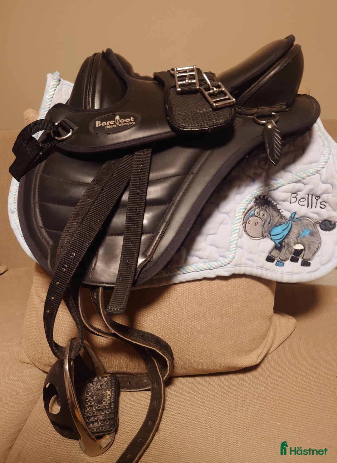 Sadlar hästutrustning till salu: Komplett Barefoot ponnysadel i Visby - Annons 3