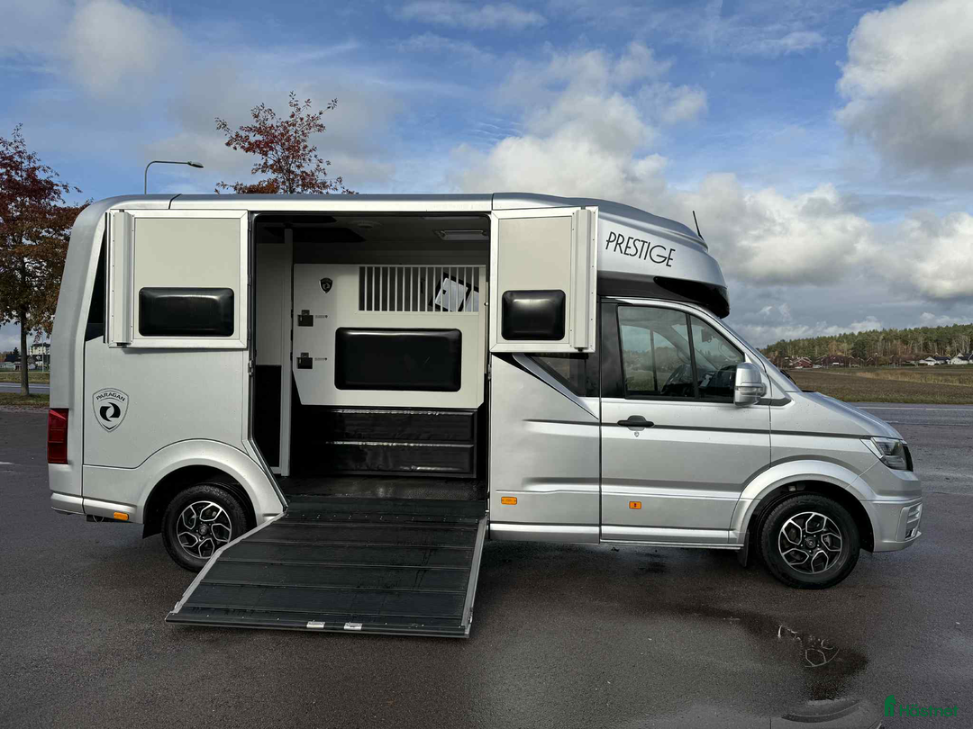Hästlastbilar  fordon & transport till salu: PARAGAN GRAND PRESTIGE  i Köping - Annons 8
