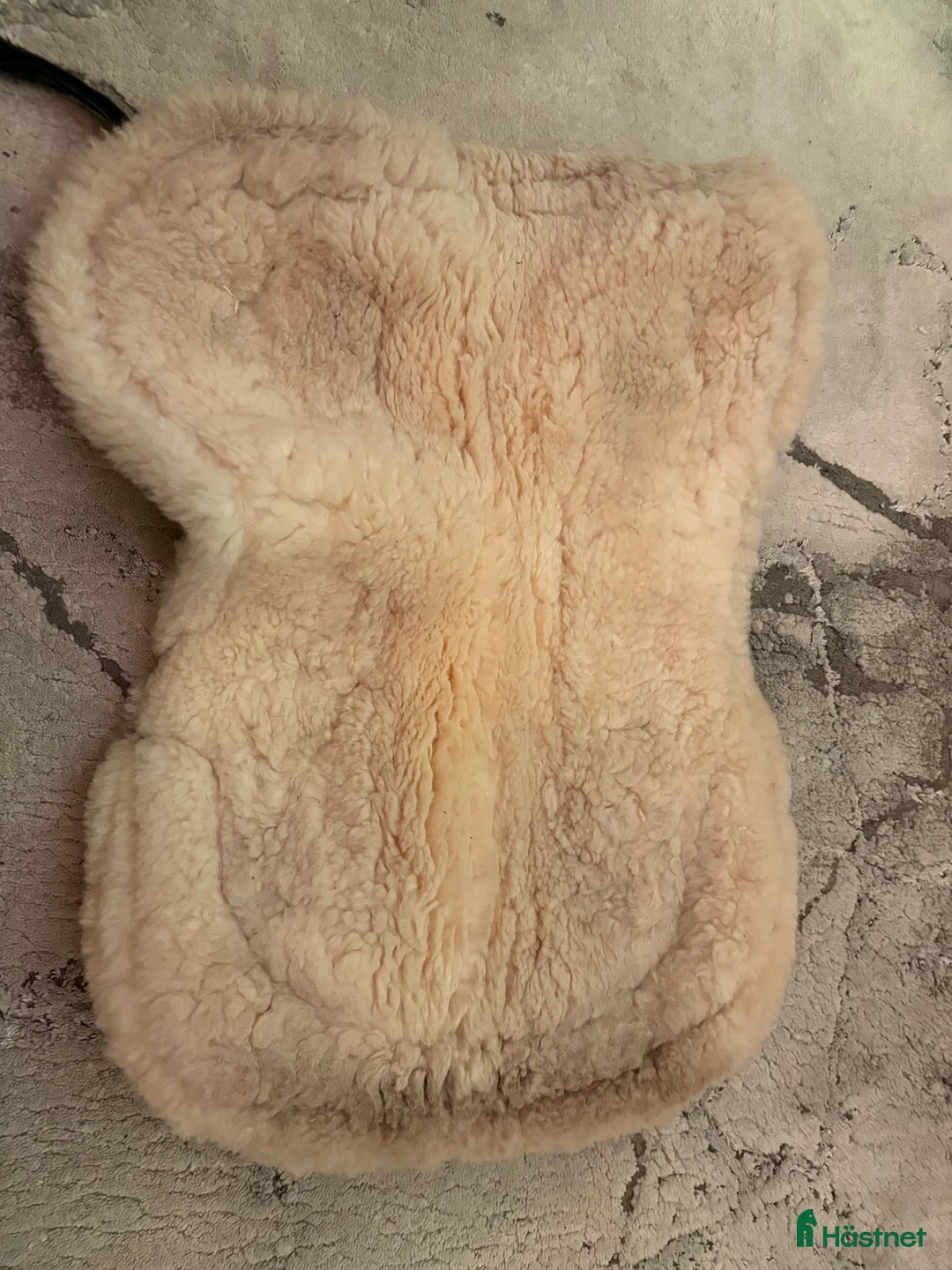 Sadeltillbehör hästutrustning till salu: Fårskinspadd  - Annons 4