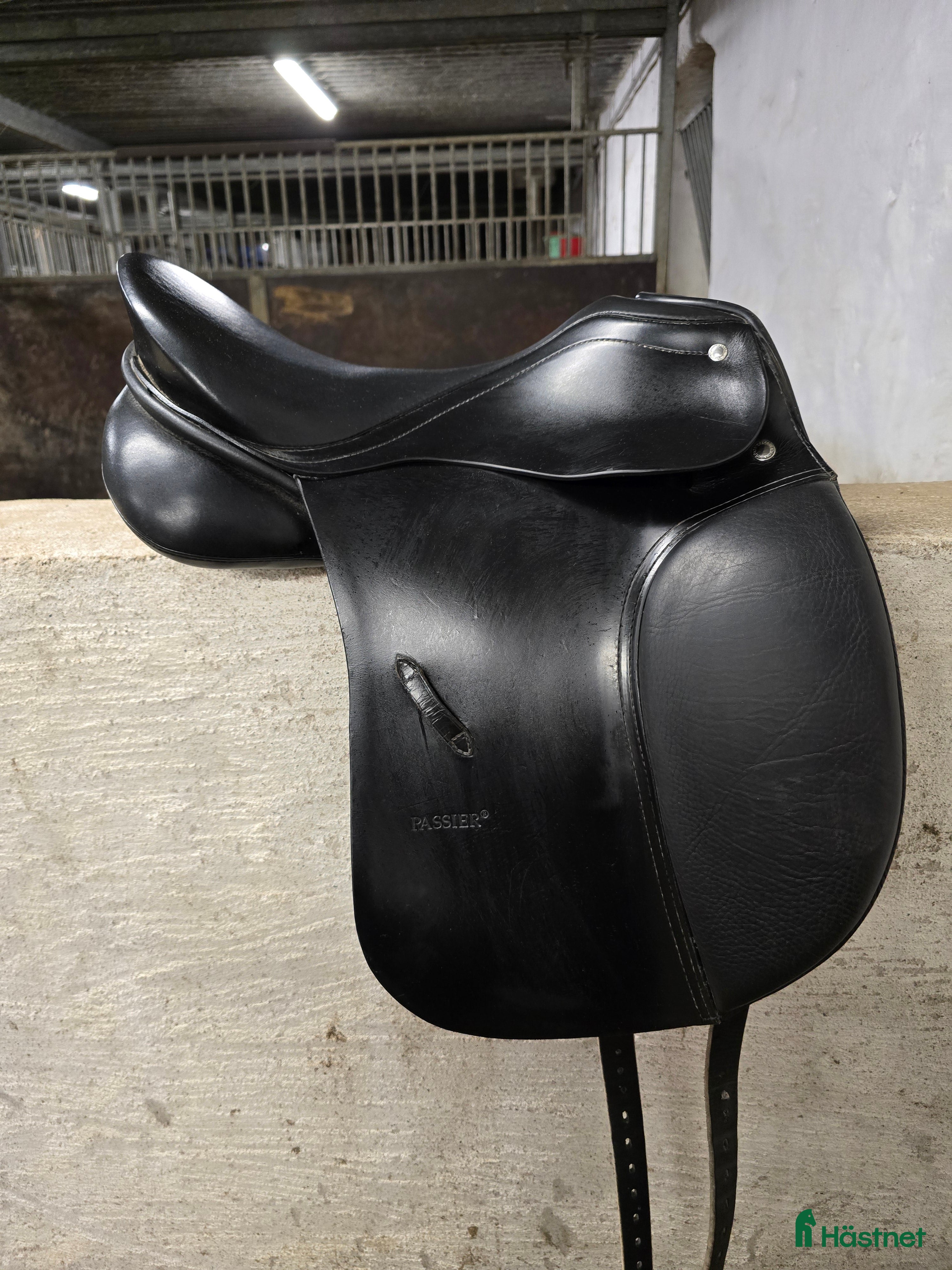 Sadlar hästutrustning Passier dressyrsadel 15,5" i Trelleborg - Annons 8