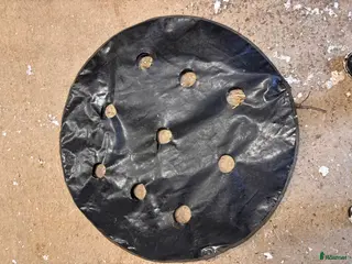 Övrig utrustning övrig utrustning till salu: Kentucky hökudde XL slowfeeder - Annons 17