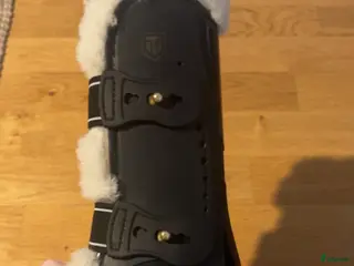 Benskydd hästutrustning till salu: Trinity i Norrköping - Annons 4