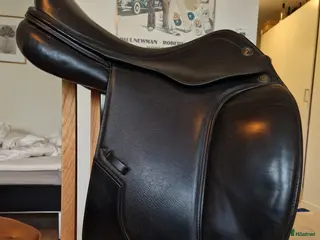 Sadlar hästutrustning Mycket fin och välskött Prestige Leonardo - Annons 11