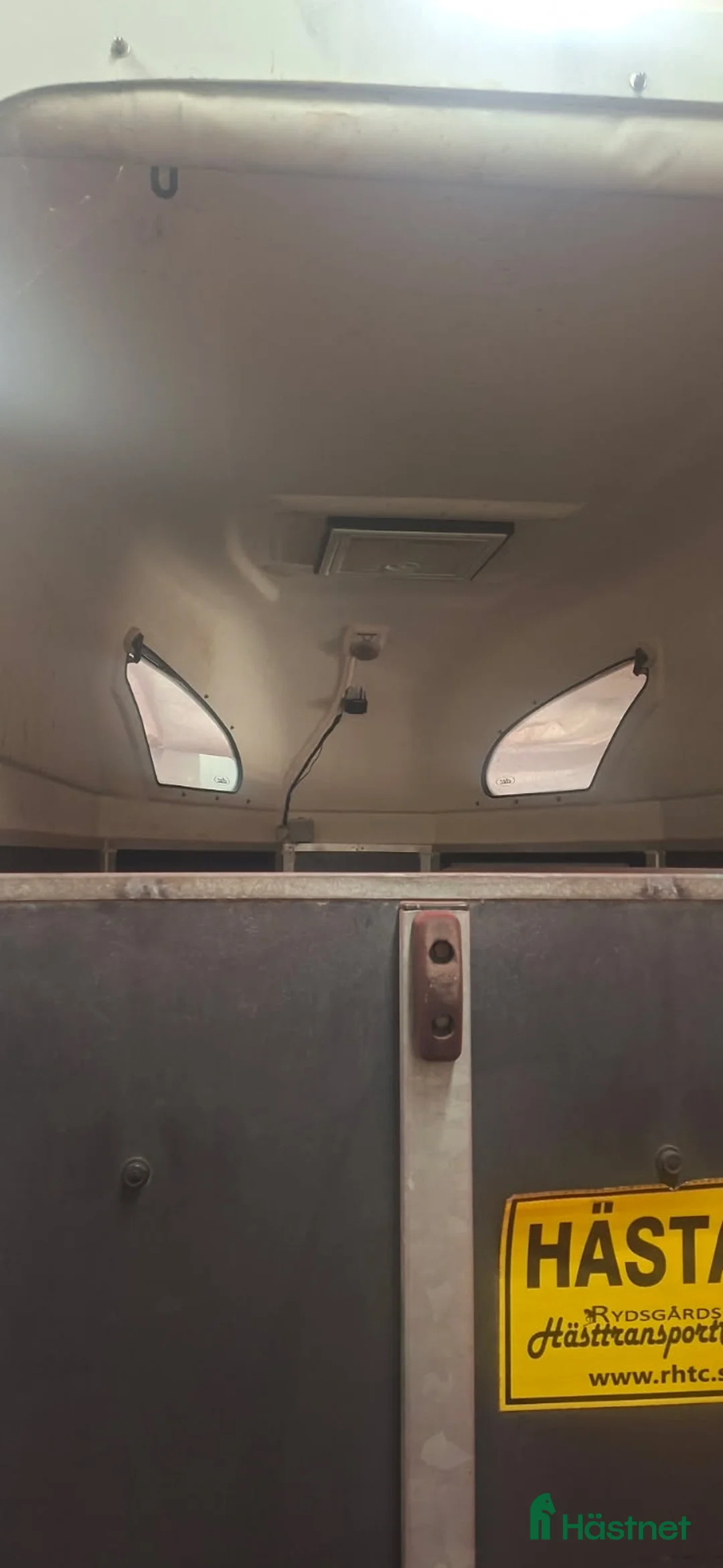 Hästtransporter  fordon & transport till salu: Totalrenoverat släp - Annons 2