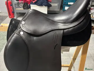 Sadlar hästutrustning Prestige Roma Jump i Kvibille - Annons 9