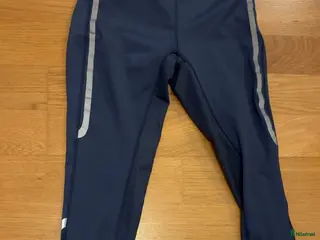 Ridbyxor ryttarutrustning till salu: Marinblåa ridbyxor i Bjuv - Annons 4