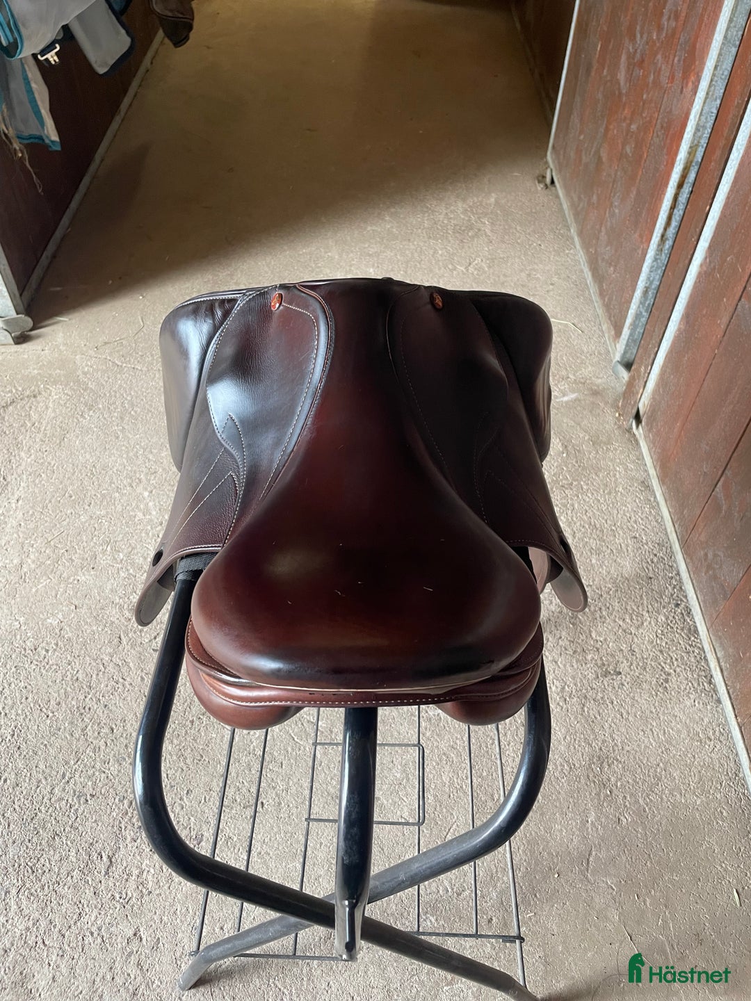 Sadlar hästutrustning till salu: Prestige Versailles i Gislaved - Annons 4