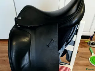 Sadlar hästutrustning Jaguar XKC Deep Seat, dressyrsadel i Vattholma - Annons 4