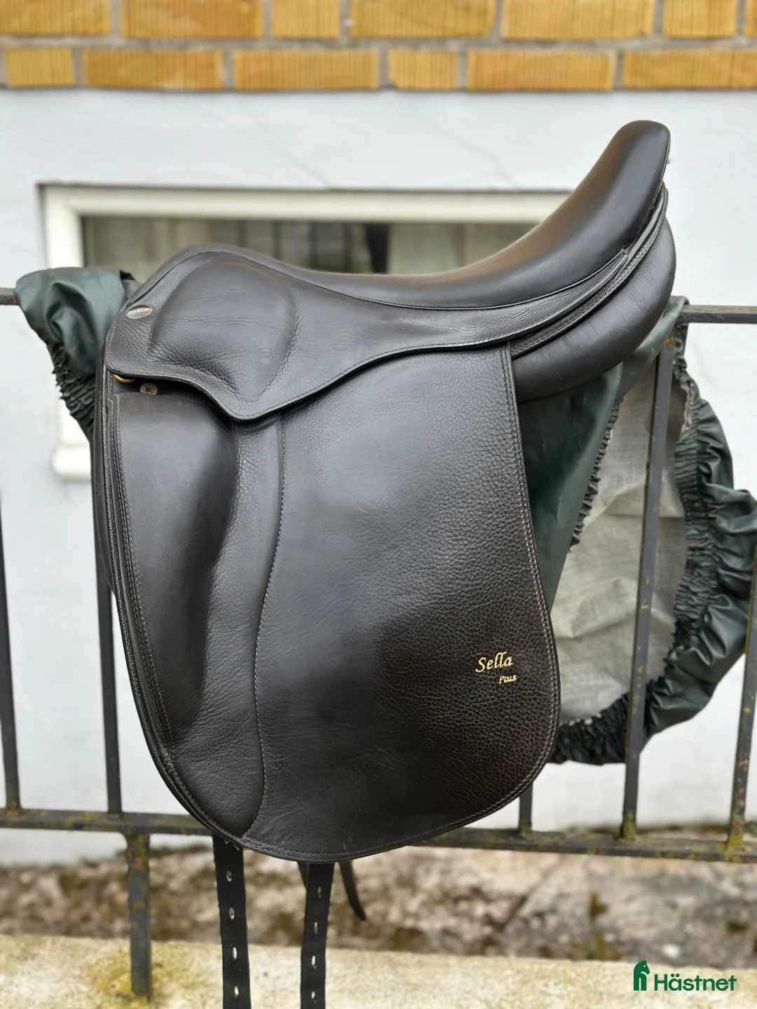 Sadlar hästutrustning till salu: Eques Sella Plus - Annons 1