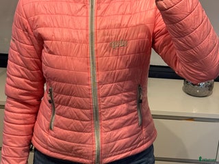 Jackor & Kavajer ryttarutrustning till salu: Jacka från uhip i unik färg i Skivarp - Annons 3