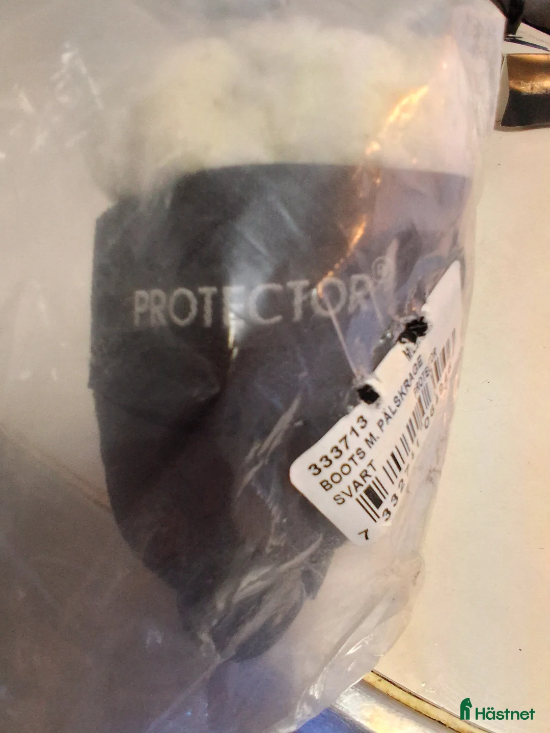 Benskydd hästutrustning till salu: Boots med pälskrage i Tingsryd - Annons 2