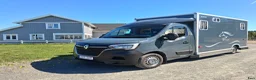 Hästlastbilar  fordon & transport till salu: Renault master  2021  - Annons 2