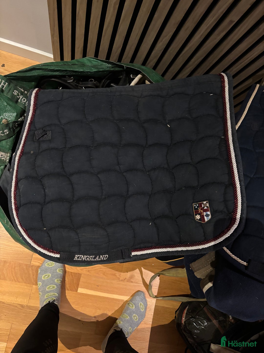 Schabrak & Vojlockar hästutrustning till salu: Flera olika schabrak  i Västerhaninge - Annons 5