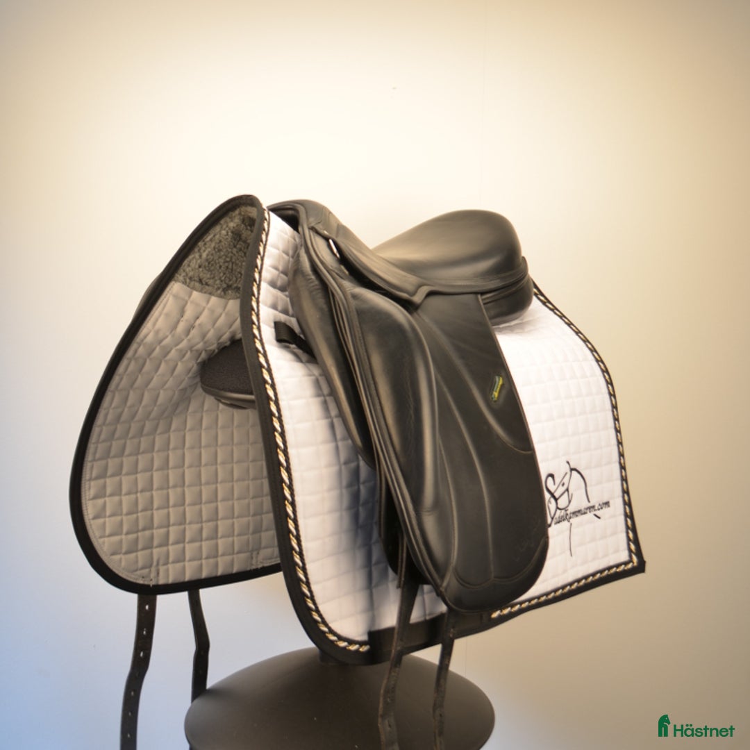 Sadlar hästutrustning till salu: Amerigo Vega CC i Sparsör - Annons 2