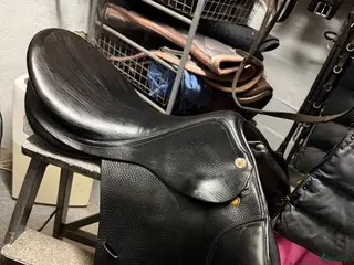 Sadlar hästutrustning Prestige sadel - Annons 3