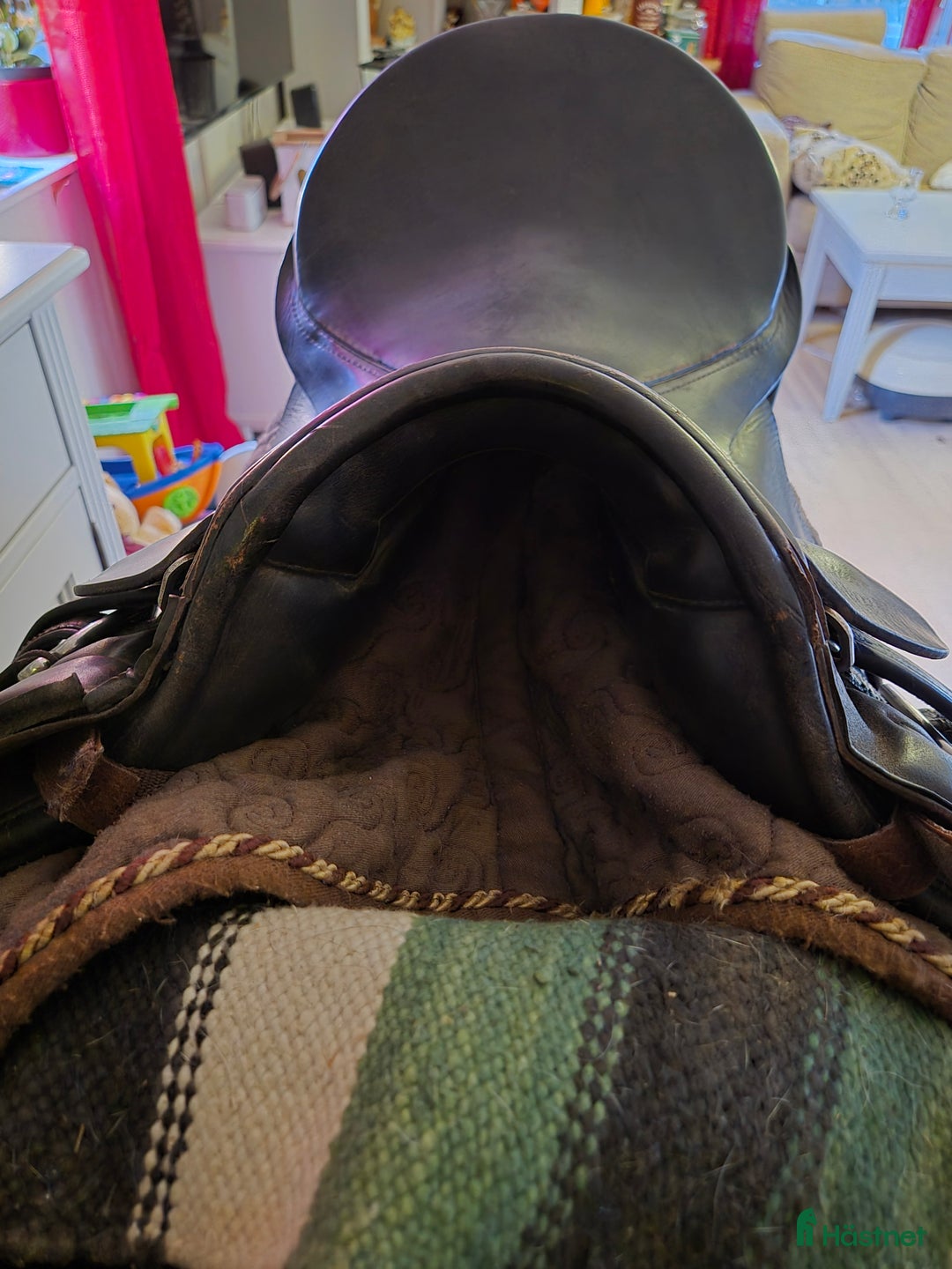 Sadlar hästutrustning till salu: Hubertus Kosak allroundsadel  i Kungsör - Annons 4