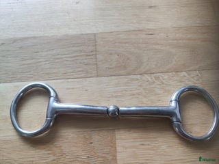 Bett hästutrustning till salu: Bridong med kula i Järfälla - Annons 12