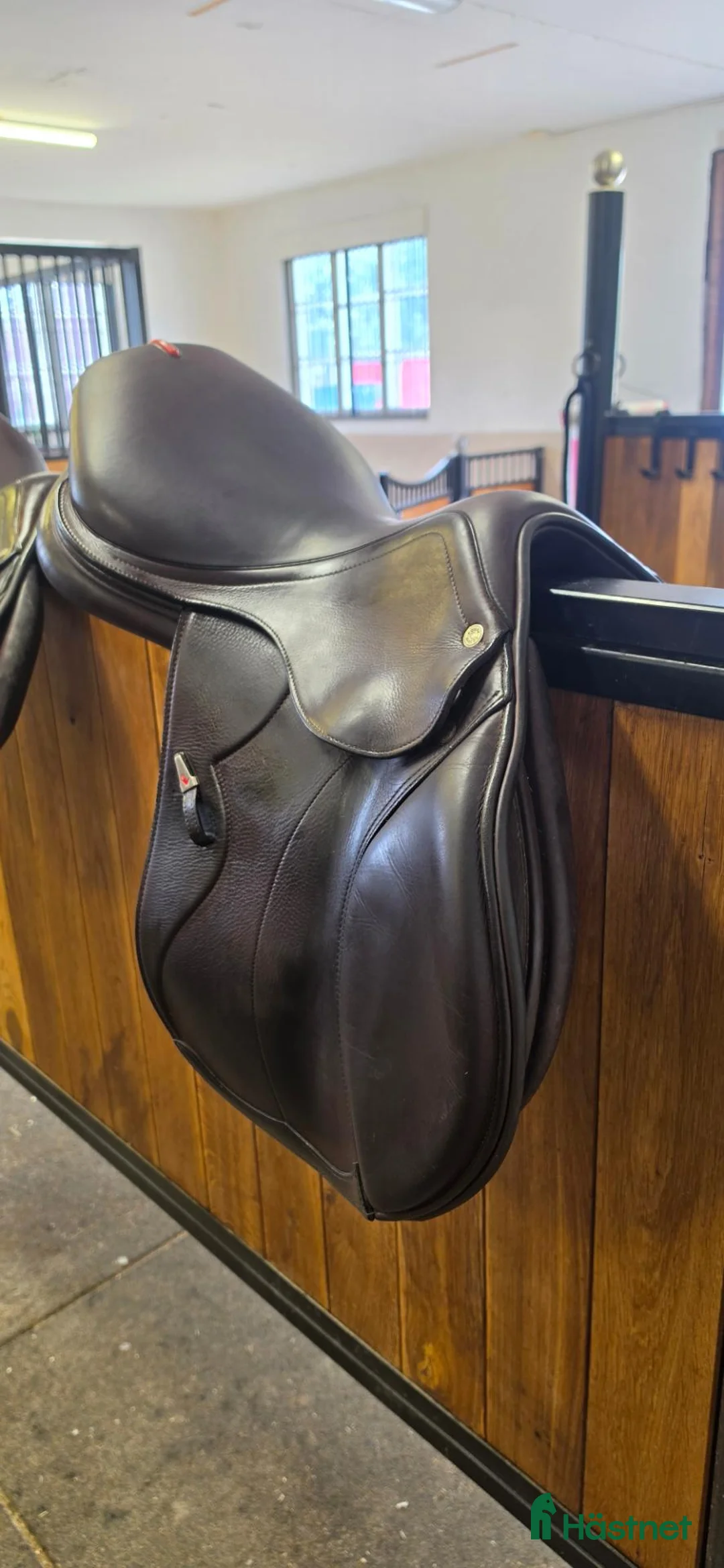 Sadlar hästutrustning till salu: Equipe Synergy 16,5" - Annons 2
