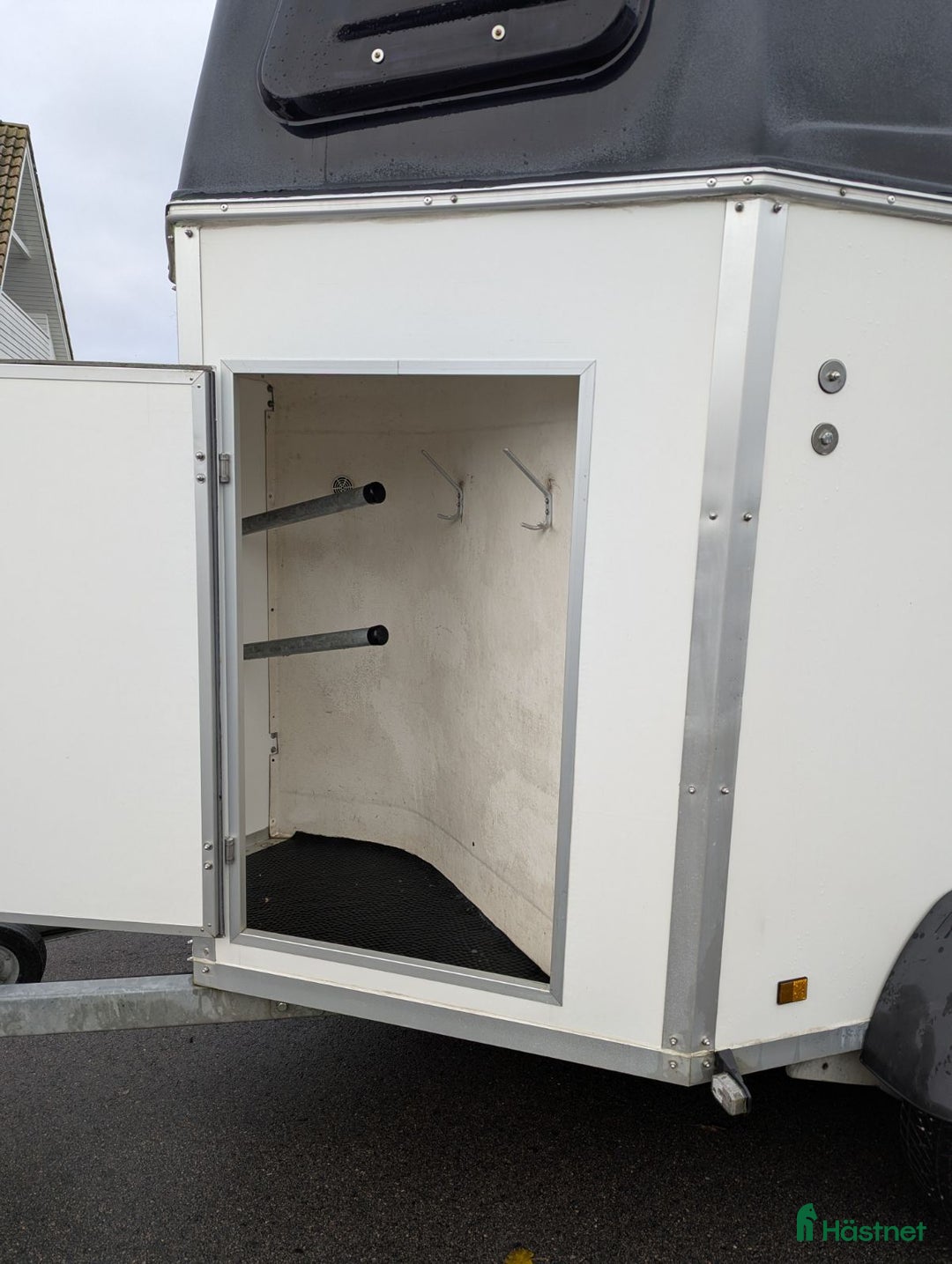 Hästtransporter  fordon & transport till salu: Nyrenoverat släpp i gott skick!! i Svalöv - Annons 5