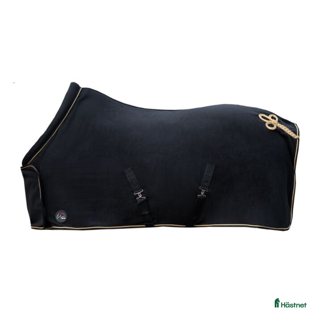 Täcken hästutrustning till salu: NYA fleecetäcken 135cm med krage - Annons 2