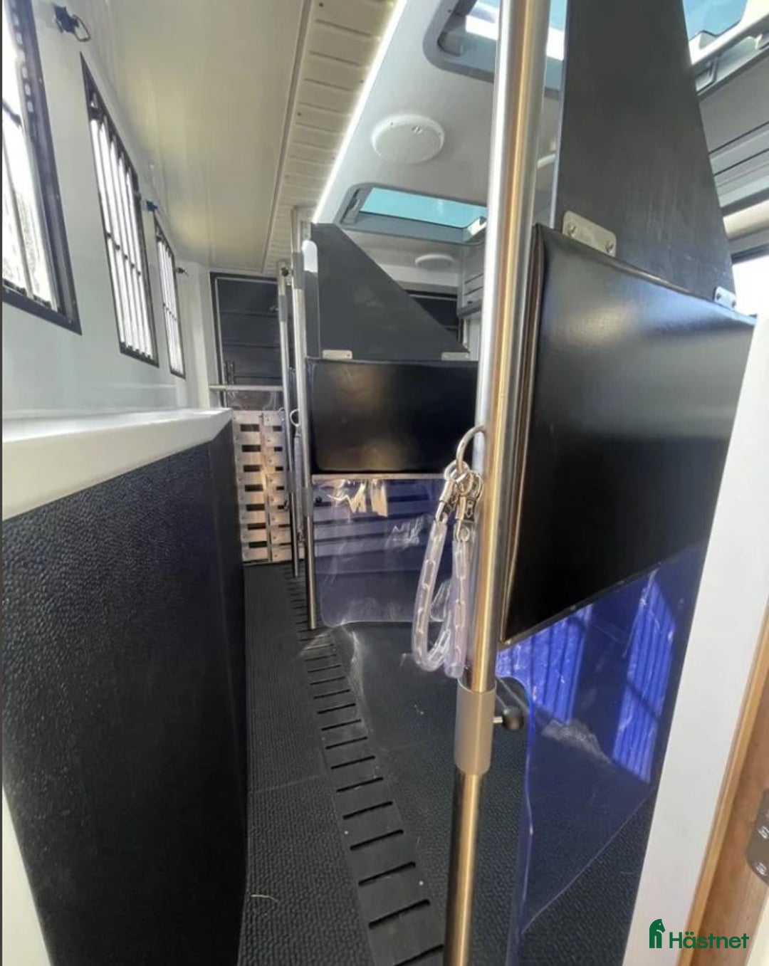 Hästlastbilar  fordon & transport till salu: Hästlastbil Cavaleno Silver i Getinge - Annons 9