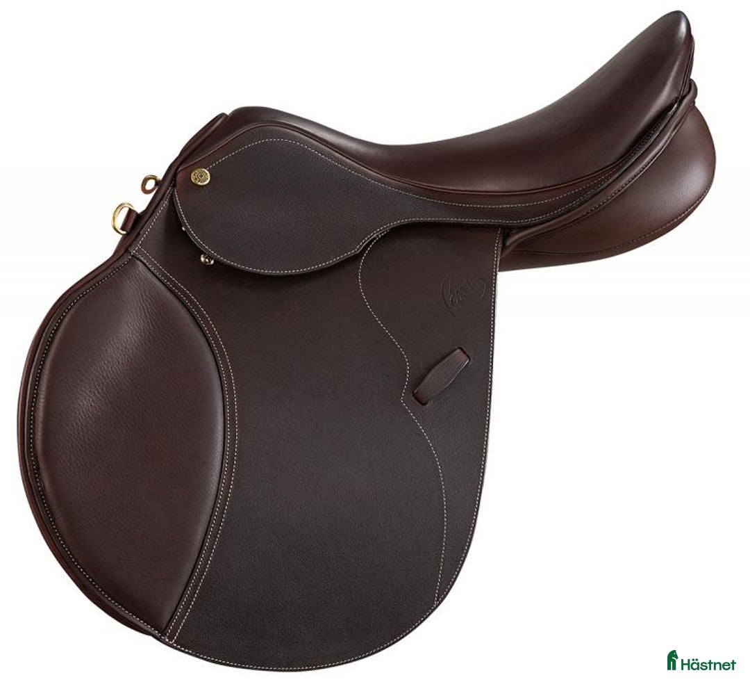 Sadlar hästutrustning till salu: Pessoa AMO 17,5"/MW i Strömsholm - Annons 1