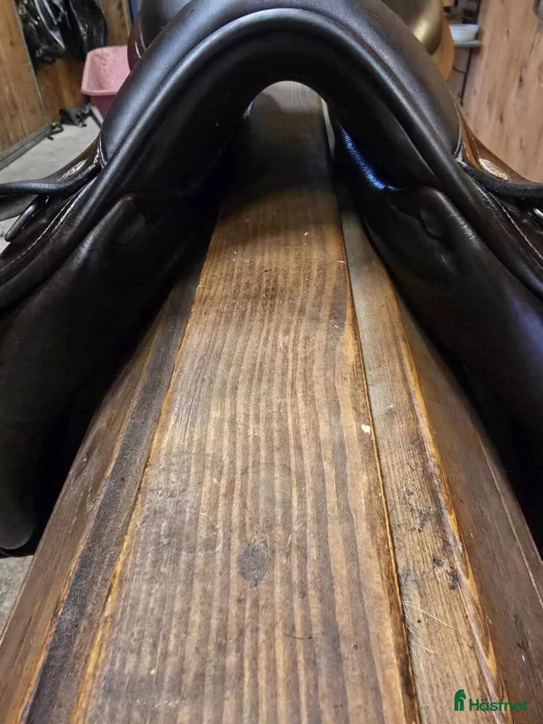 Sadlar hästutrustning till salu: Amerigo Cortina dressyr 17’ i Oskarshamn - Annons 4