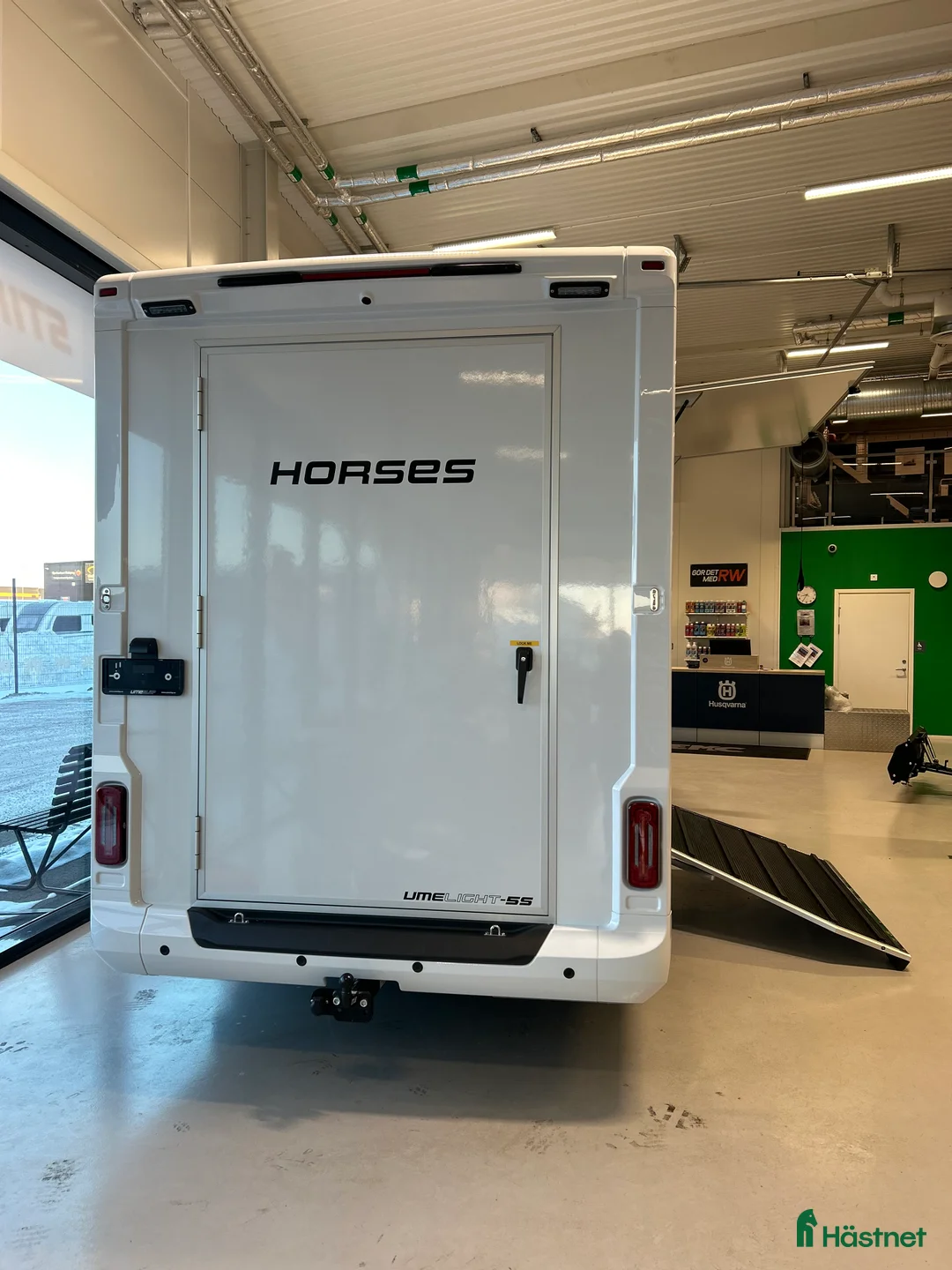 Hästlastbilar  fordon & transport till salu: Ume-light - Annons 2