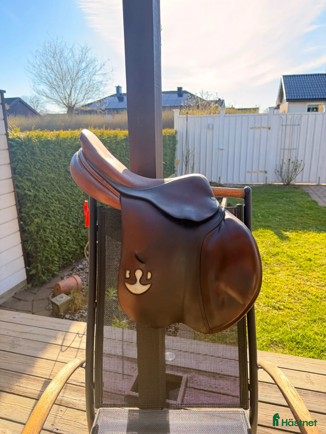 Sadlar hästutrustning till salu: Fin Bruno Delgrange sadel  - Annons 2