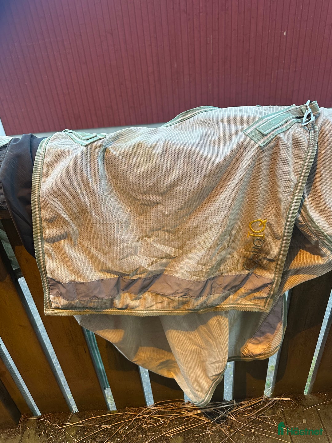 Täcken hästutrustning till salu: Säljer billiga flugtäcken! i Forserum - Annons 9