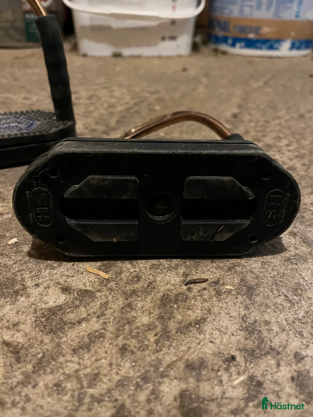 Sadeltillbehör hästutrustning till salu: Sprenger Stigbyglar Bow Balance Bronze i Landsbro - Annons 2