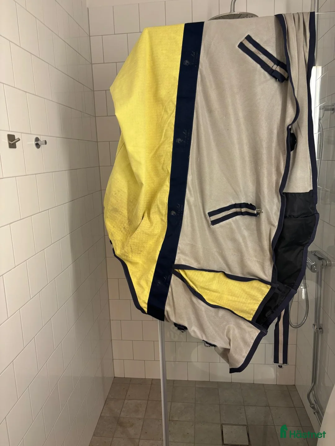 Täcken hästutrustning till salu: Sex stycken täcken i Täby - Annons 5