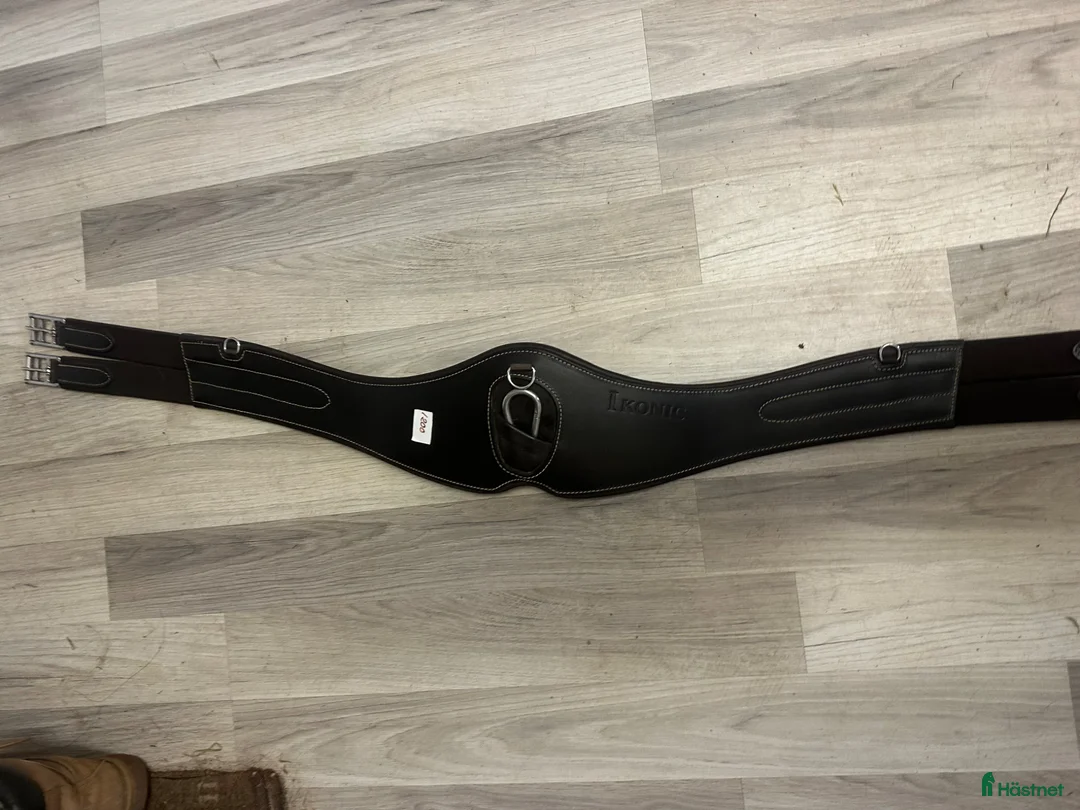 Sadeltillbehör hästutrustning till salu: Ikonic Sadelgjord 125 cm - Annons 1