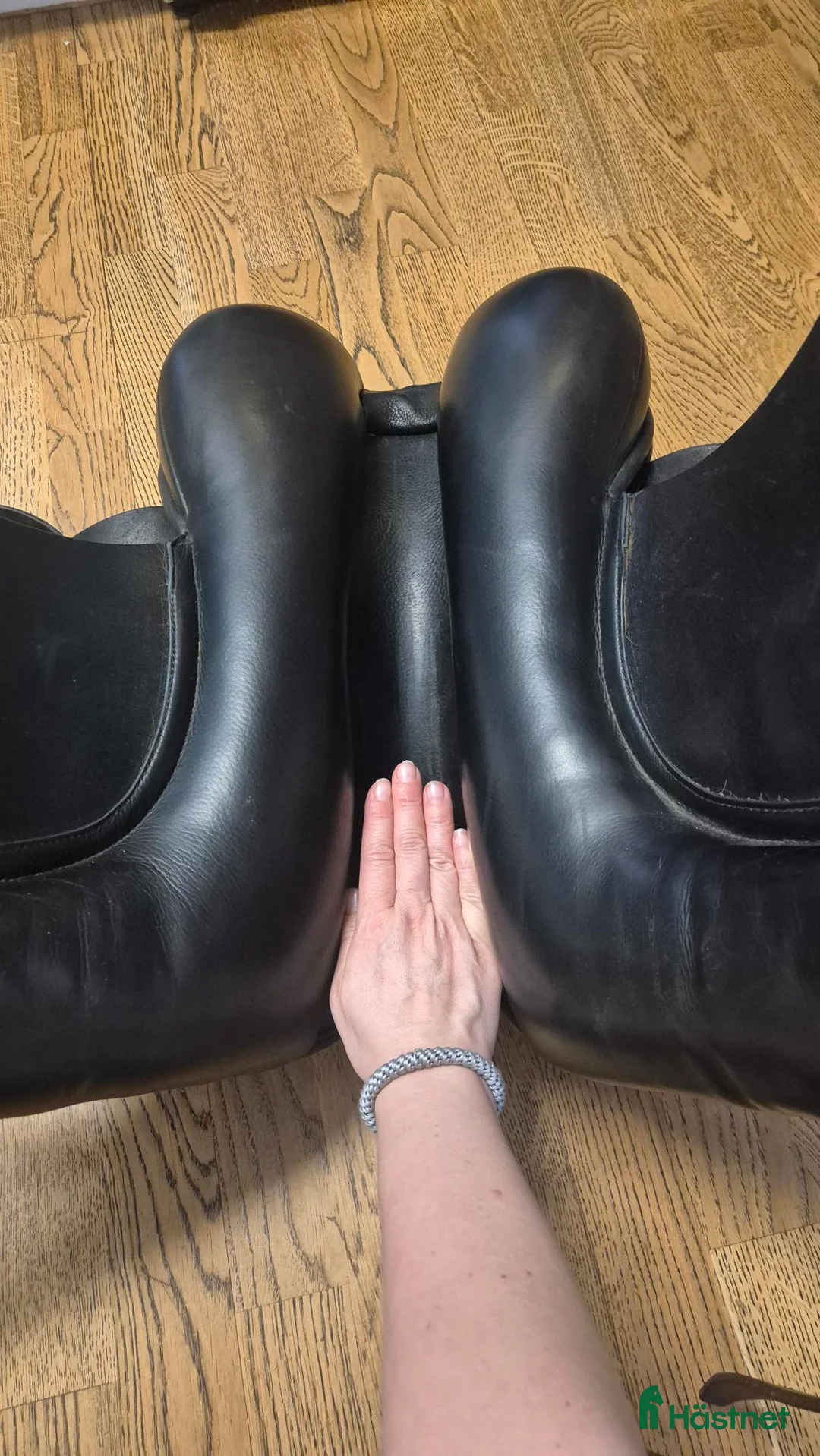 Sadlar hästutrustning till salu: Jeffries Kili dressyr 17 tum i Tungelsta - Annons 2