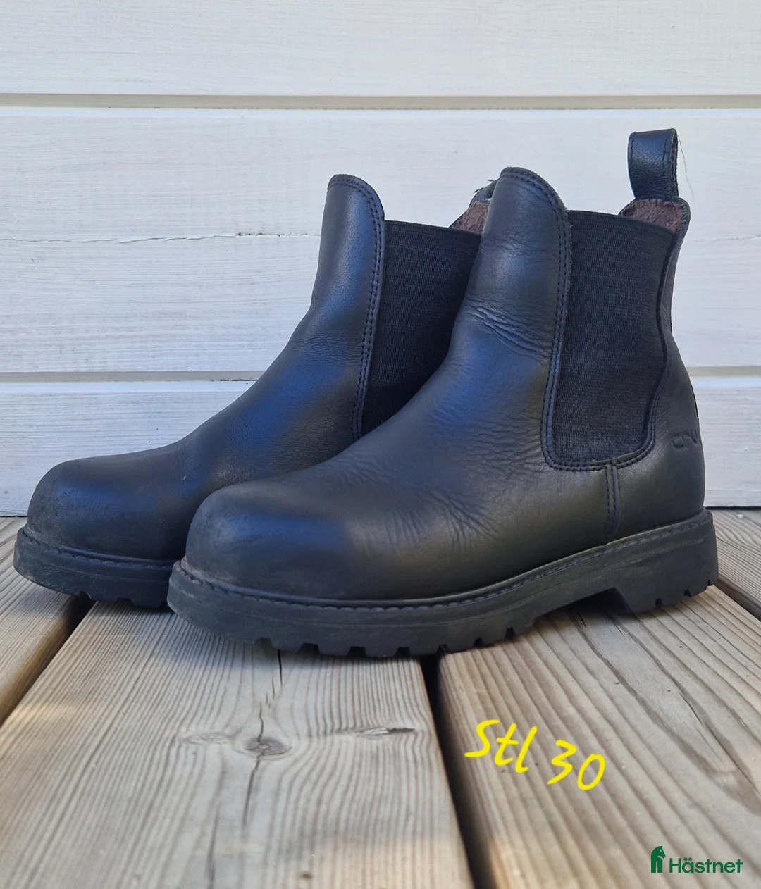 Ridstövlar ryttarutrustning till salu: CRW Epson stl 30 - Annons 1