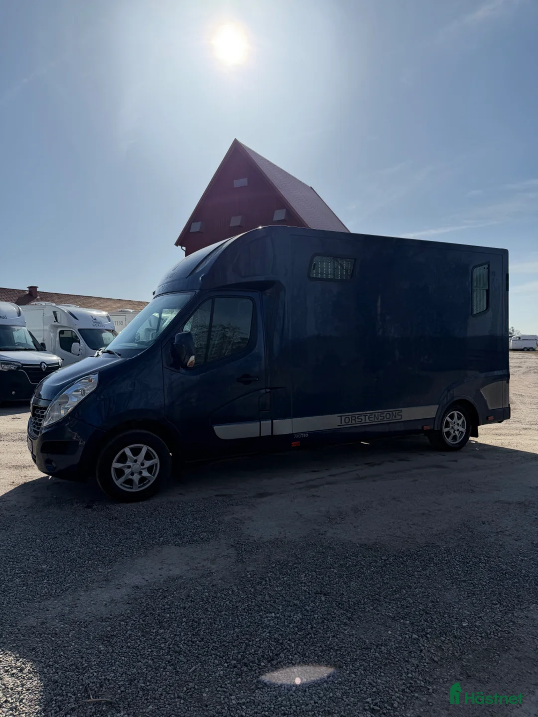 Hästlastbilar  fordon & transport till salu: Hästlastbil Theault proteo 3 switch  - Annons 2