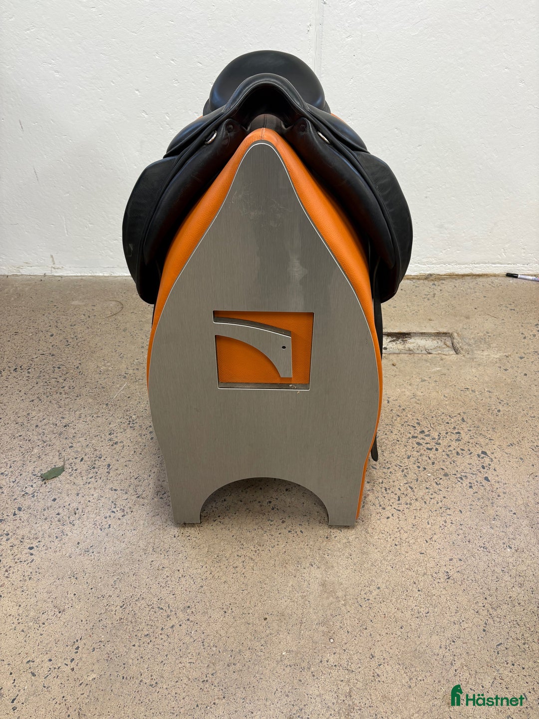 Sadlar hästutrustning till salu: 20% rabatt!! Childeric DI i Ytterby - Annons 2