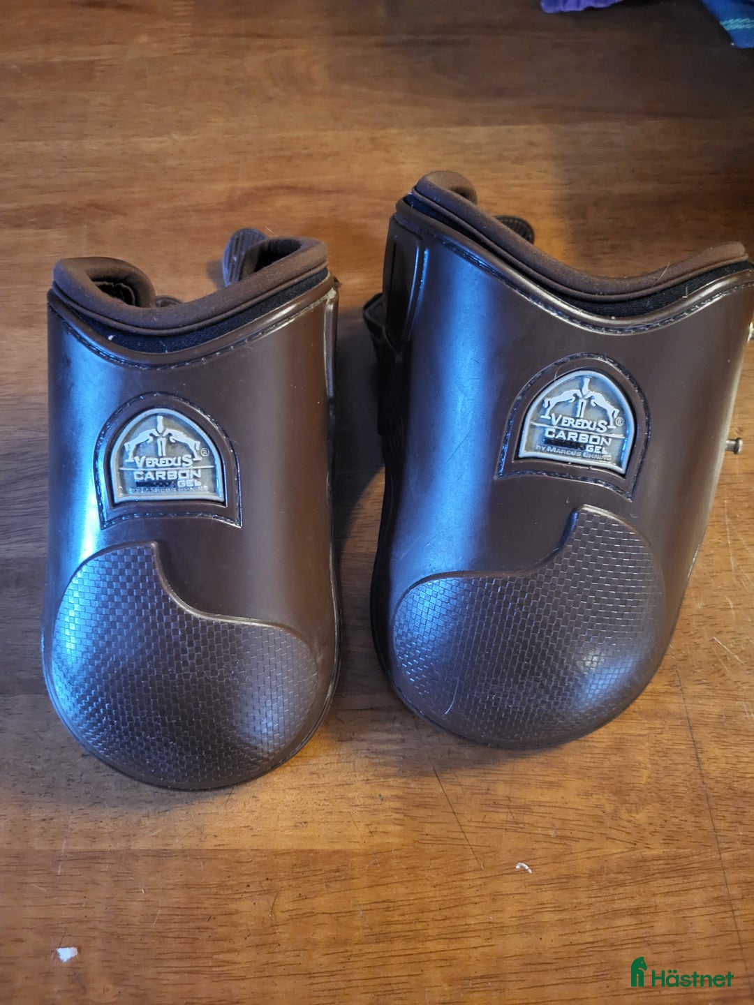 Benskydd hästutrustning till salu: Veredus benskydd i Laholm - Annons 1