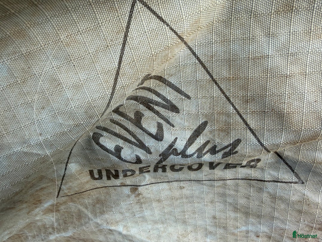 Täcken hästutrustning till salu: Sadelkammar rensning / hästtäcken stl 145 i Linköping - Annons 6