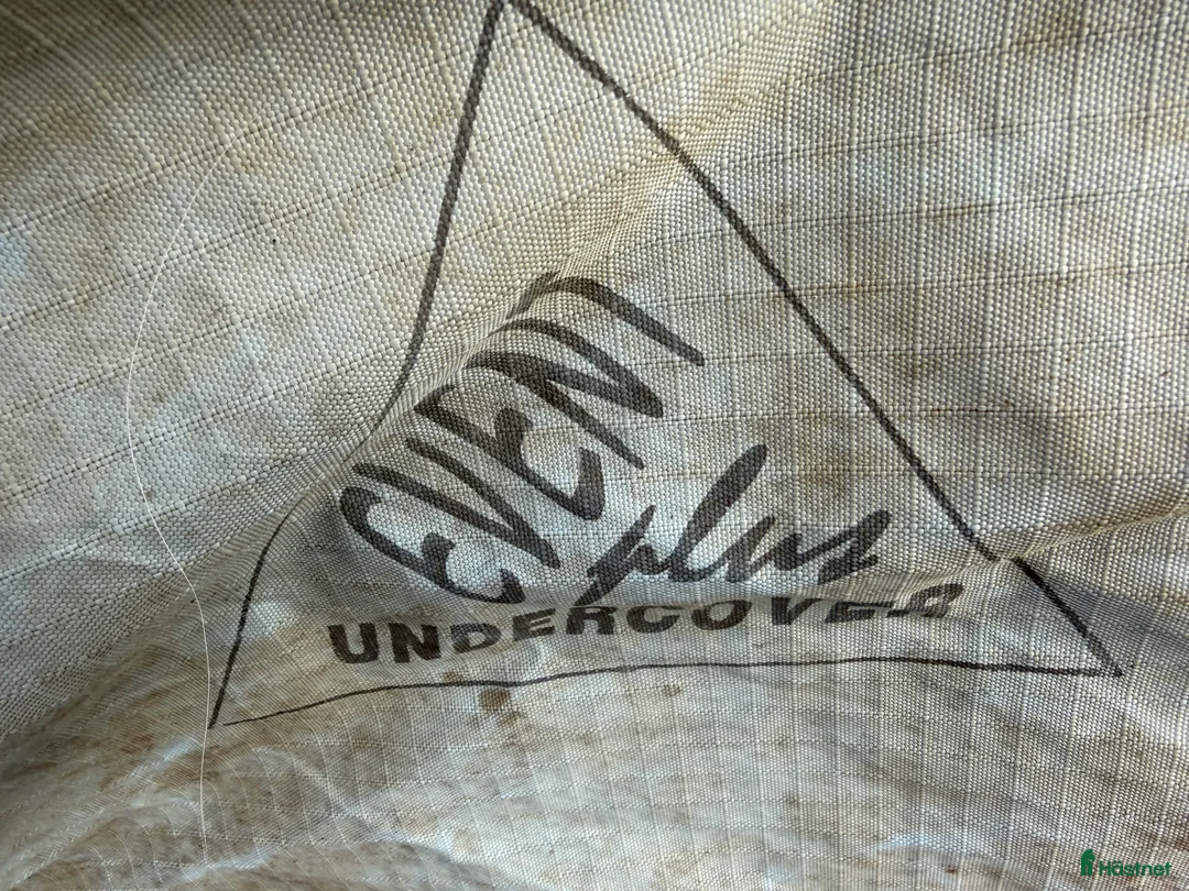 Täcken hästutrustning till salu: Sadelkammar rensning / hästtäcken stl 145 i Linköping - Annons 6