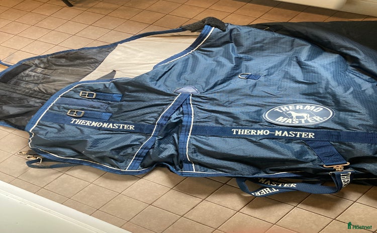 Täcken hästutrustning till salu i Riala - Annons 5